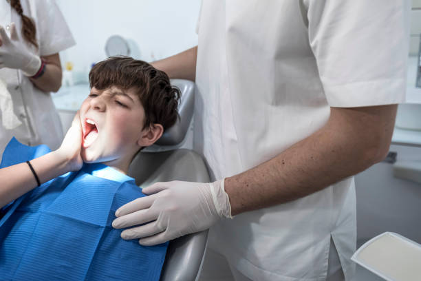 Best Holiday Emergency Dentist in Pasatiempo, CA